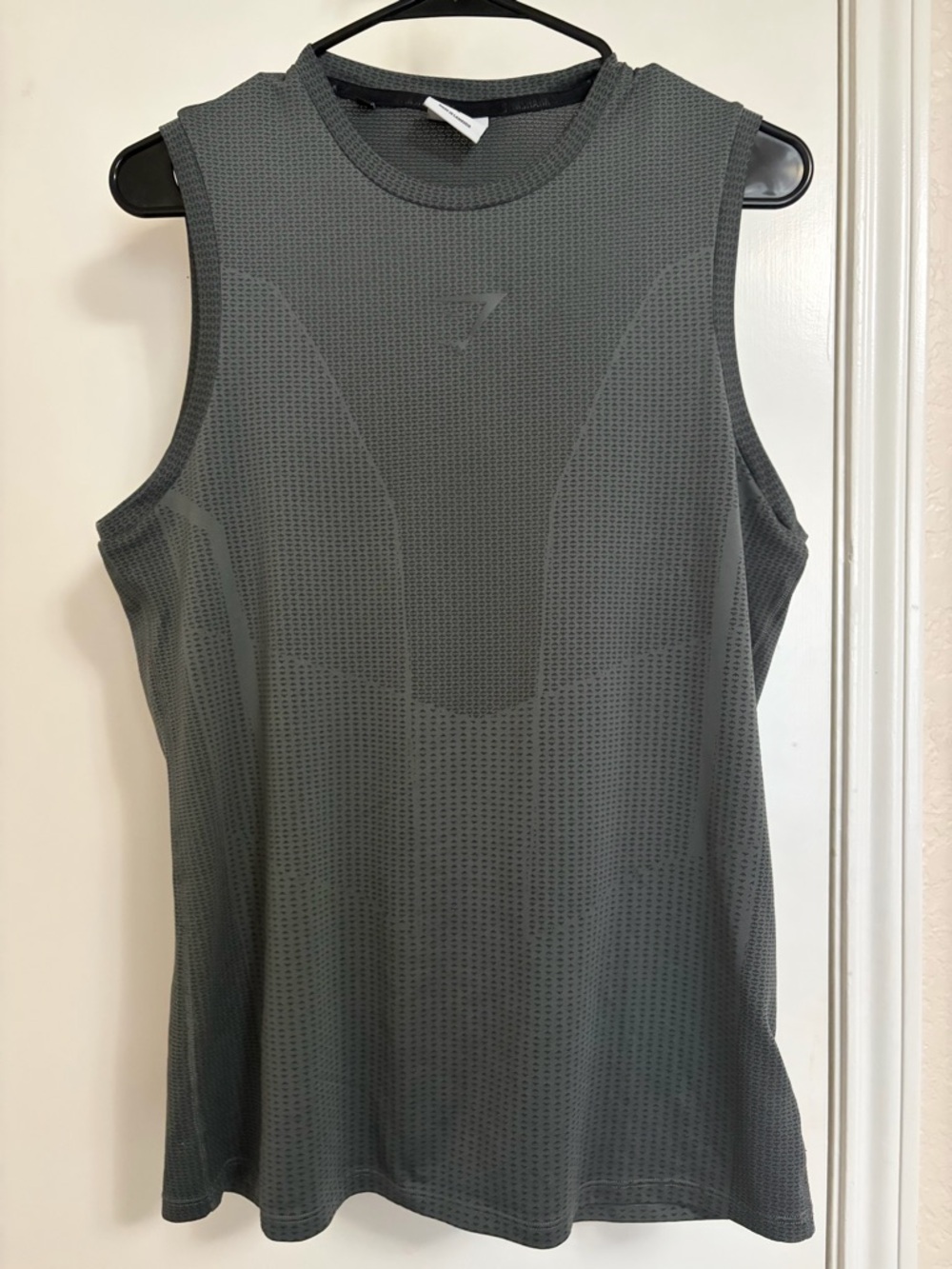 Gymshark Apex Seamless Tank Top Grey Mesh Muscle Gym Shirt Men's Small